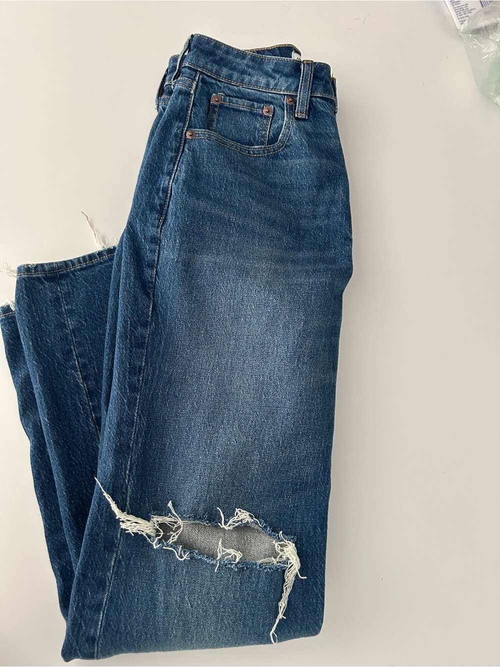 Abercrombie & Fitch Women’s High Rise 90s relaxed Jeans - 24 short